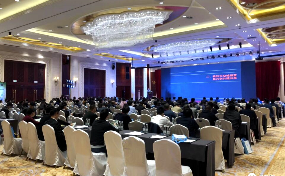 喜訊 | 墻煌新材榮獲“綠色建筑選用產(chǎn)品證明商標(biāo)” 1540608982918350i1Bh.jpg